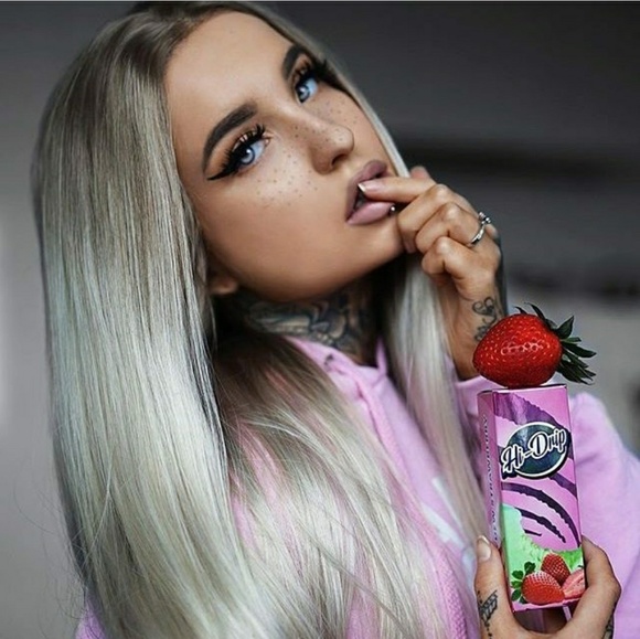 Ombre Blonde Beauty Lace Front Wig